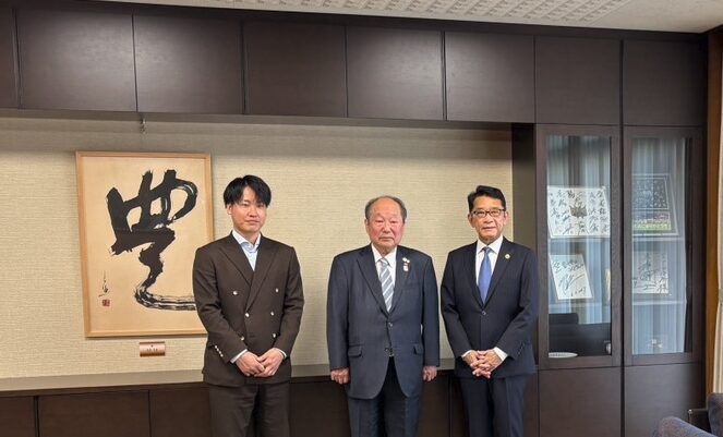 豊中市長:長内繁樹氏 × 商工会議所会頭:吉村直樹氏 × Cloud Illusion:大隅直人 対談「すごいベンチャー100」の取材を受けました